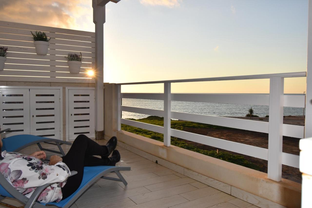 Villa Vista Mare Tra I Luoghi Di Montalbano à Punta Secca Extérieur photo