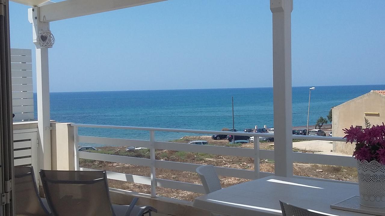 Villa Vista Mare Tra I Luoghi Di Montalbano à Punta Secca Extérieur photo