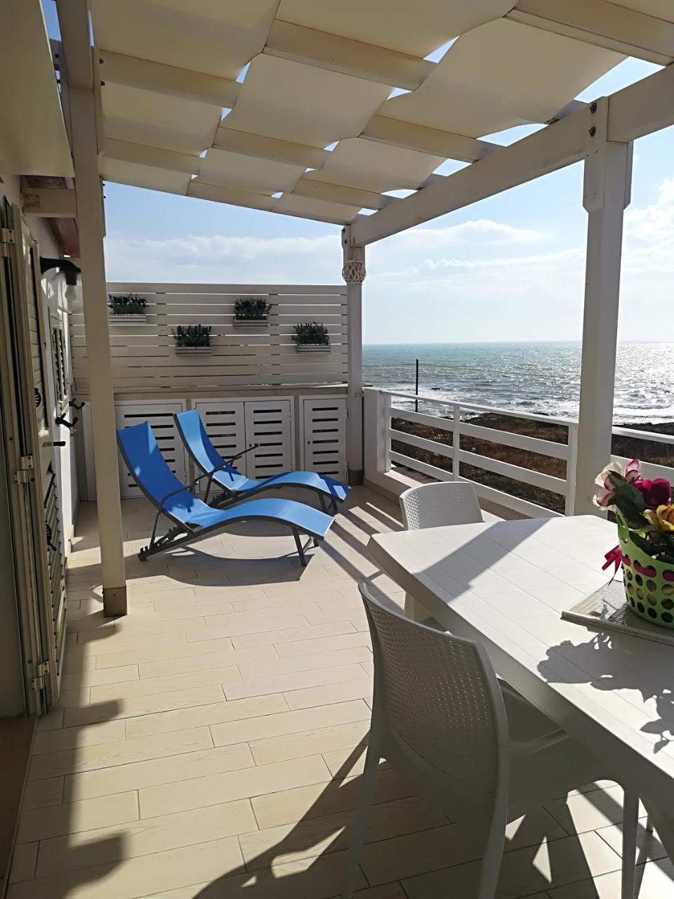 Villa Vista Mare Tra I Luoghi Di Montalbano à Punta Secca Extérieur photo